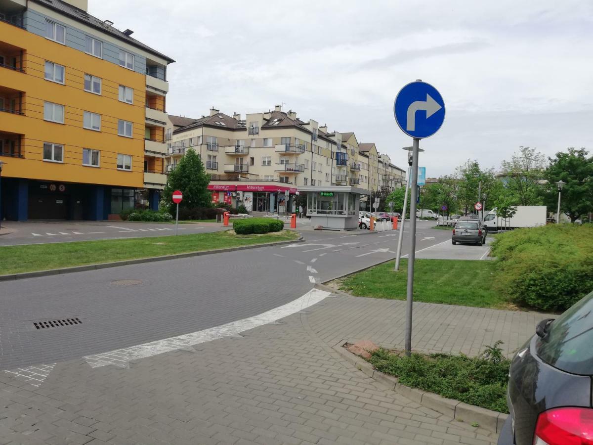 Green Kabaty Apartment 3 Warszawa Zewnętrze zdjęcie